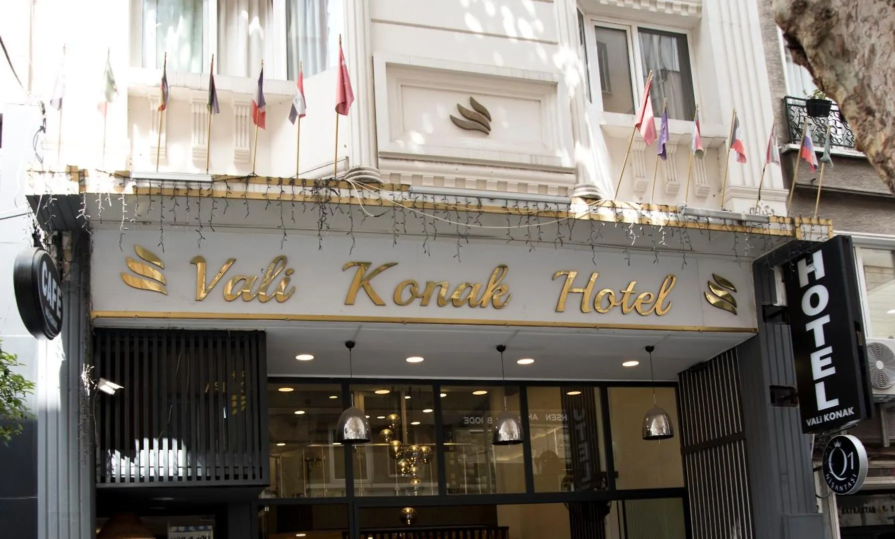 Vali Konak Hotel Istanbul 3*,